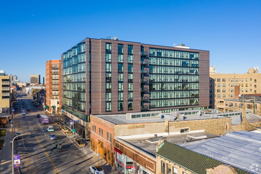 More Photos Of 847 Chicago Ave, Evanston Apartments For Lease