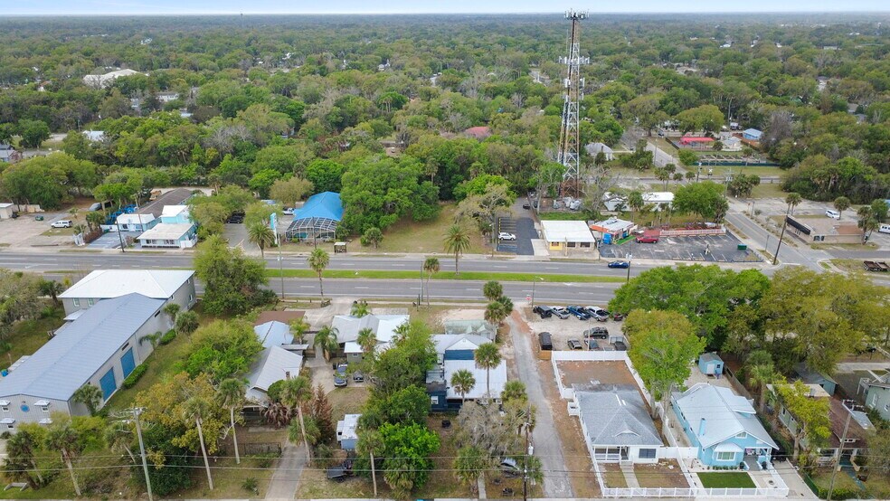More Photos Of 324 N Orange St, New Smyrna Beach Multifamily For Sale