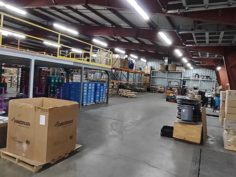 More Photos Of 5676 Industrial Park Rd, Winona Light Manufacturing For Lease