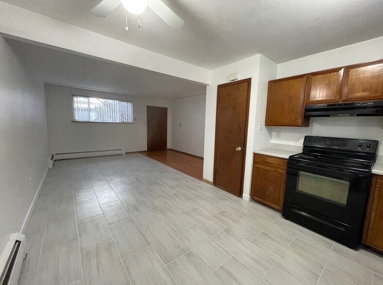 More Photos Of 1951 Upham St, Lakewood Apartments For Sale