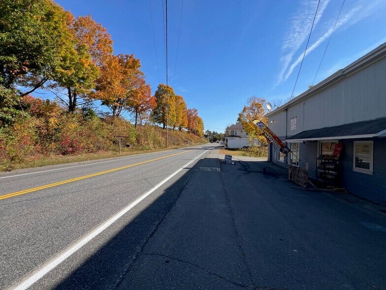More Photos Of 42 Elm St, Guilford Freestanding For Sale