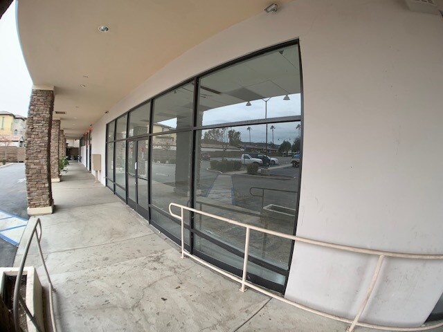 More Photos Of 2267 Tapo St, Simi Valley Unknown For Lease