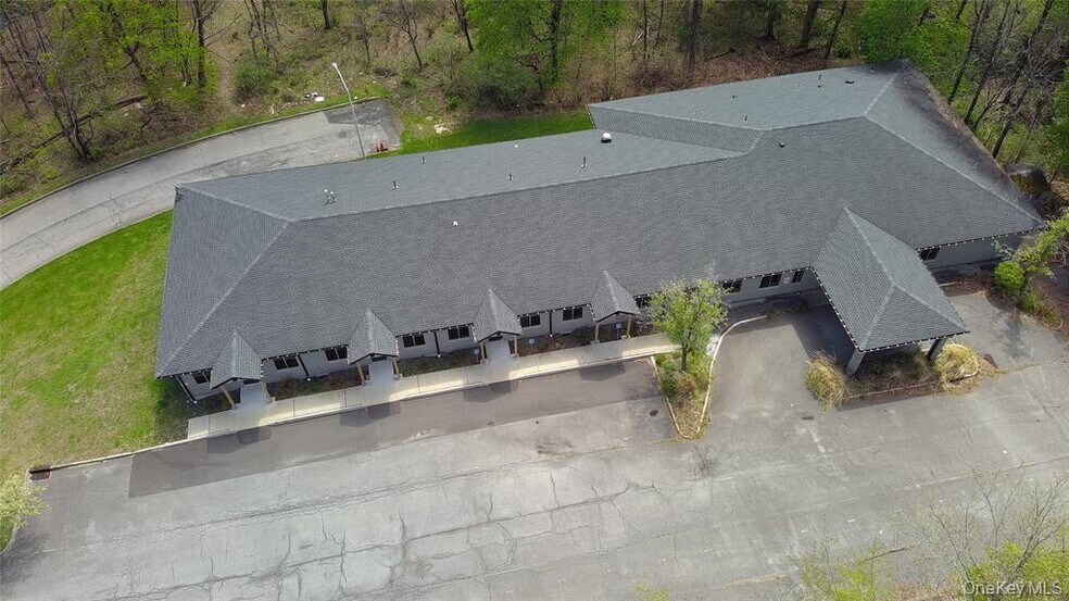 More Photos Of 4 Corwin Ct, Newburgh Medical For Sale