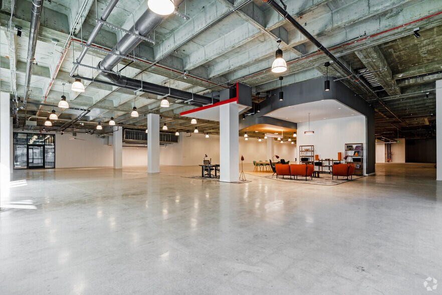 More Photos Of 10730 W Pico Blvd, Los Angeles Loft Creative Space For Lease