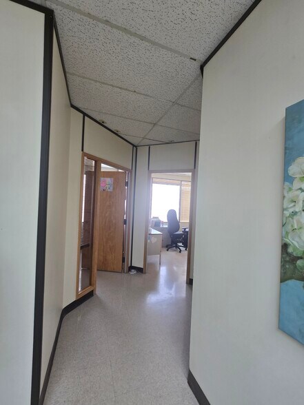 More Photos Of 5201 44 St, Bonnyville Industrial For Sale
