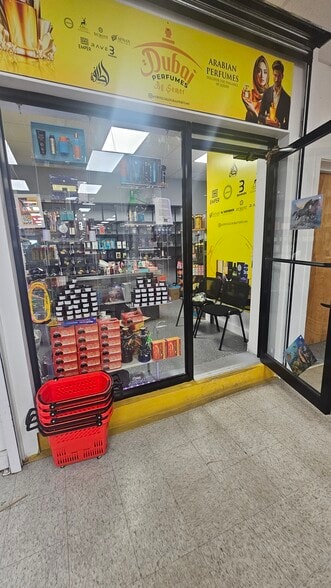 More Photos Of 7308 Castor Ave, Philadelphia Office For Sale