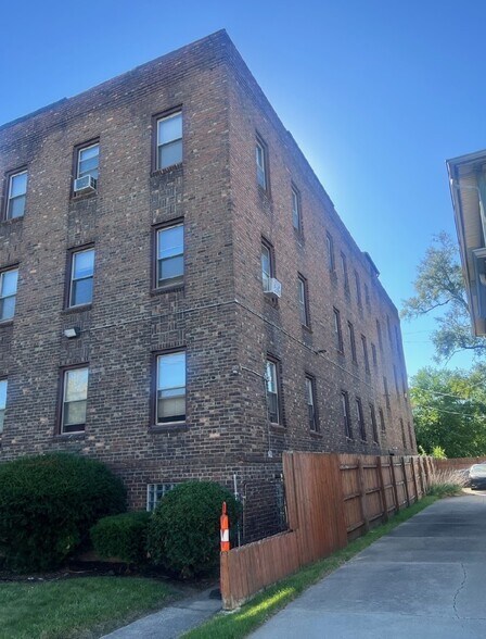 More Photos Of 3205 Kendall St, Detroit Apartments For Sale