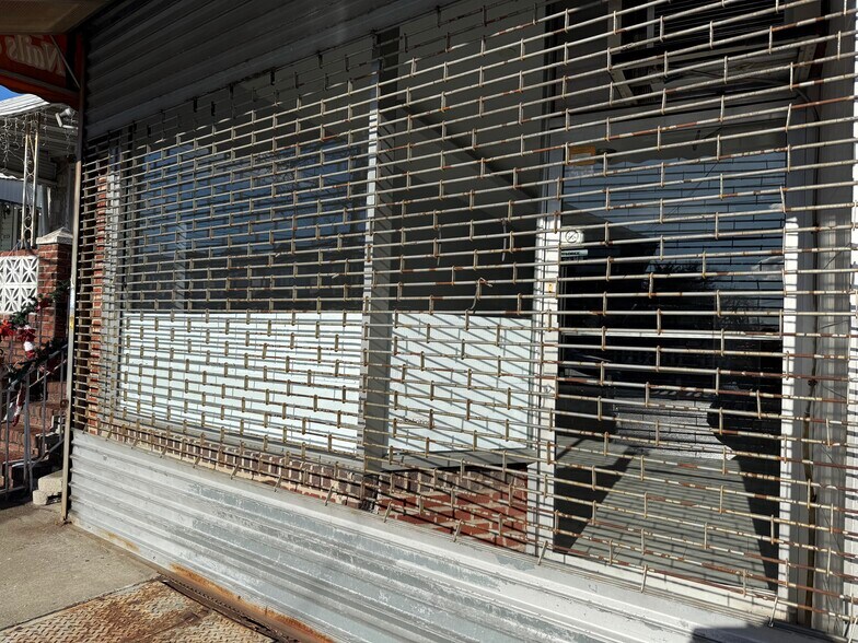 More Photos Of 86-17 Sutter Ave, Ozone Park Storefront Retail Residential For Sale