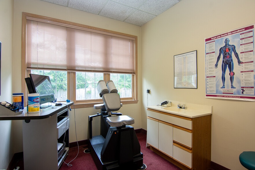 More Photos Of 27 Mountain Blvd, Warren Medical For Sale