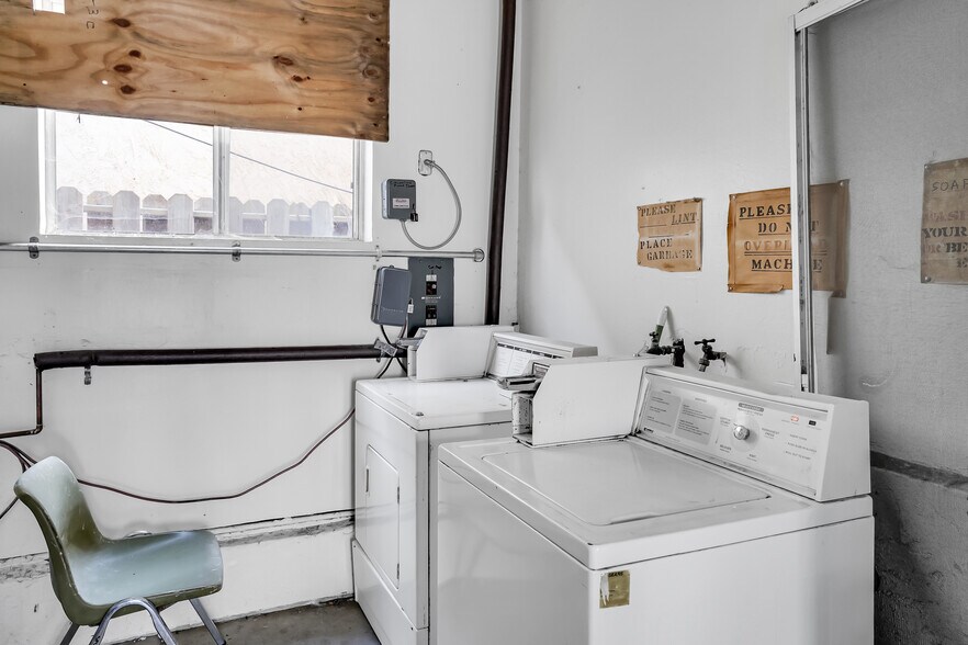 More Photos Of 5314 Bayview Ave, Richmond Apartments For Sale