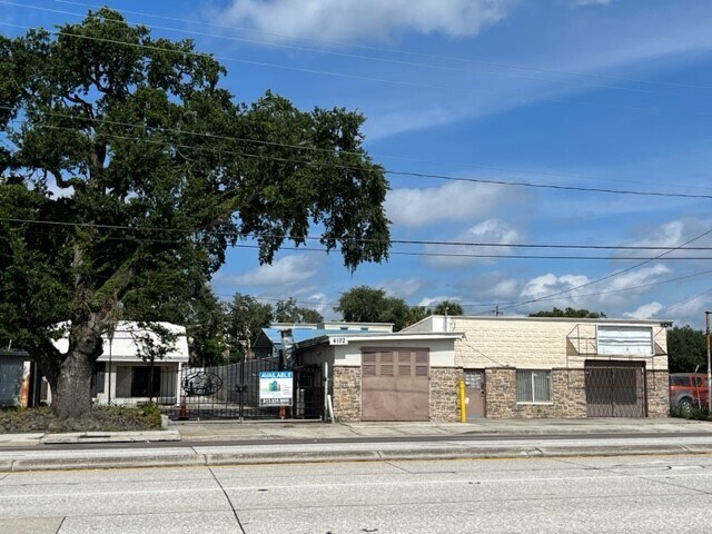 More Photos Of 4172-4174 E Hillsborough Ave, Tampa Auto Dealership For Sale