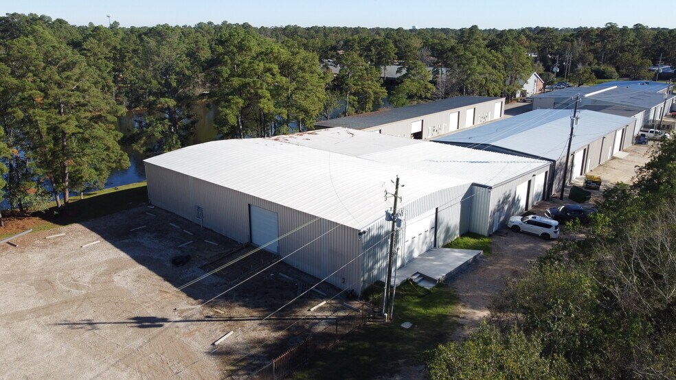 More Photos Of 1515 Lakeville Dr, Kingwood Warehouse For Lease