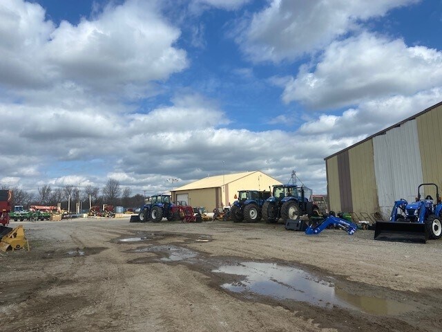 More Photos Of 1284 NE Highway 52, Clinton Truck Terminal For Sale