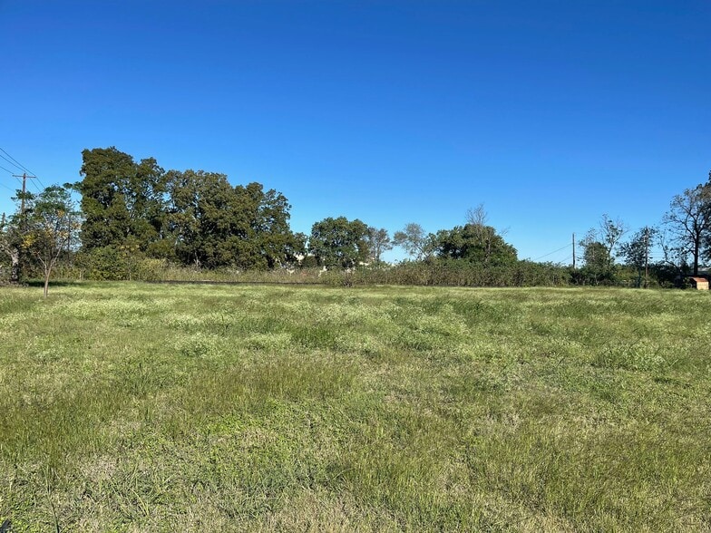 More Photos Of 8016 Burleson Rd, Austin Land For Sale