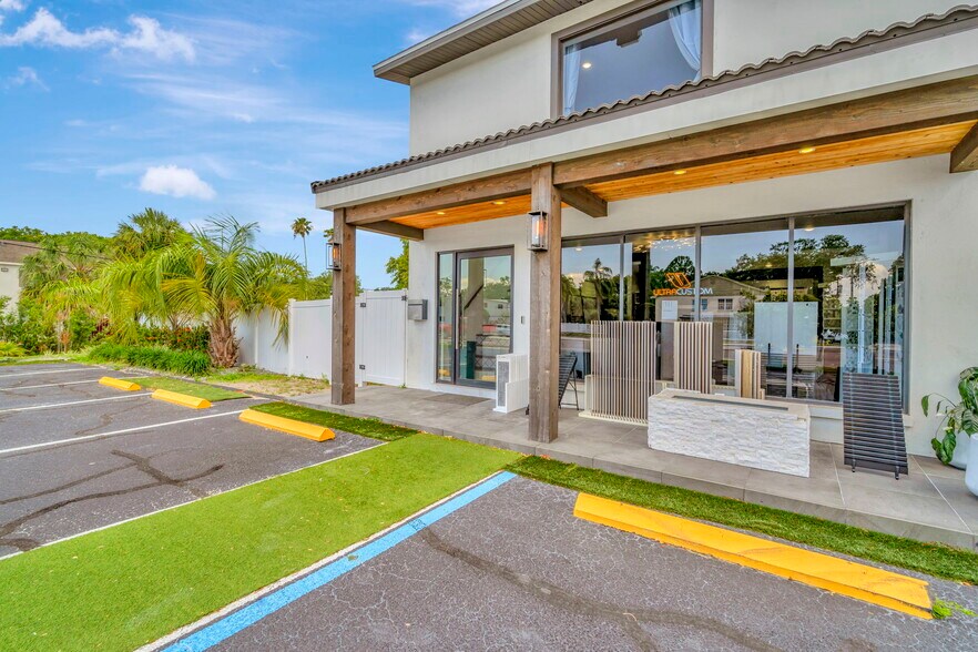 More Photos Of 5401 S Dale Mabry Hwy, Tampa Medical For Sale