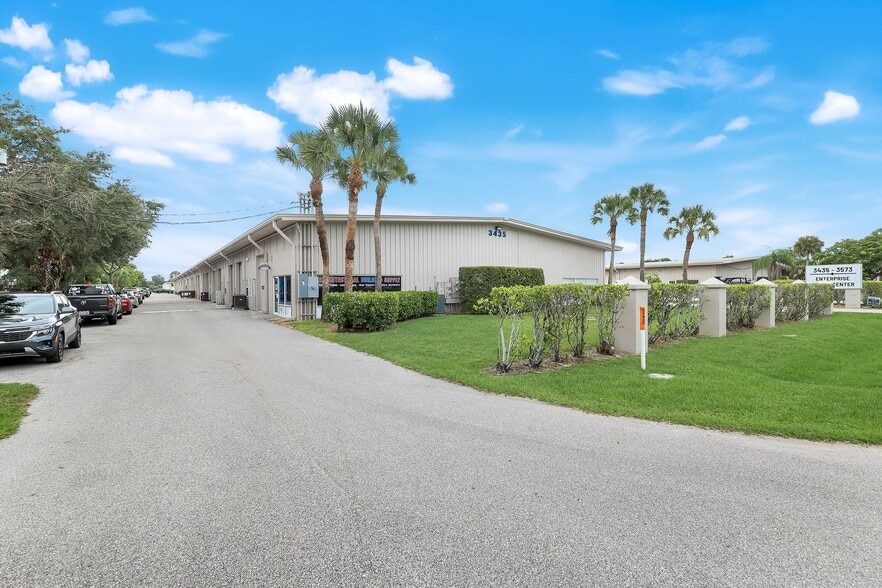 More Photos Of 3435 Enterprise Ave, Naples Warehouse For Sale