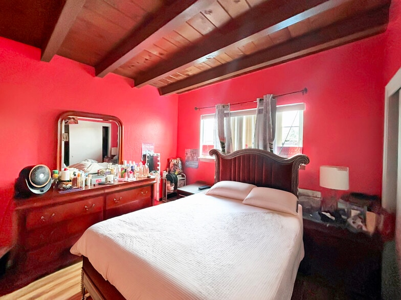 More Photos Of 33638 9th St, Union City Apartments For Sale