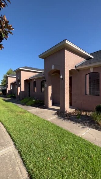 Primary Photo Of 1828 Snake River Rd, Katy Medical For Lease