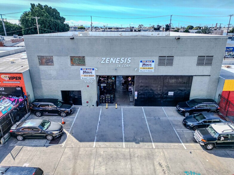 More Photos Of 1120 E 11th St, Los Angeles Showroom For Sale
