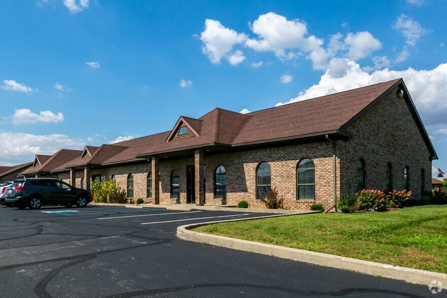 Primary Photo Of 3621 N Everbrook Ln, Muncie Office For Lease