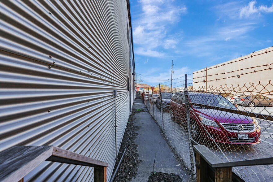 More Photos Of 1320 #1 9th St, Berkeley Industrial For Sale