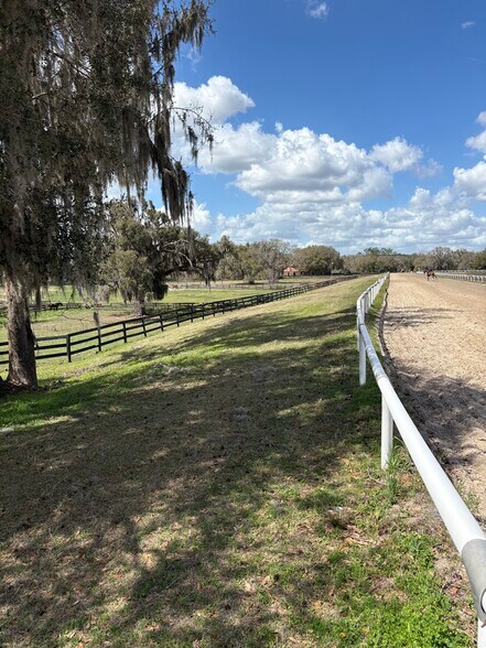 More Photos Of 9400 NW 160th St, Reddick Horse Stables For Sale