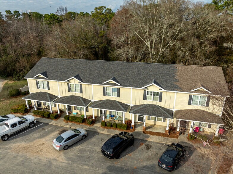 More Photos Of 615 Glade Fern Way, Tifton Apartments For Sale