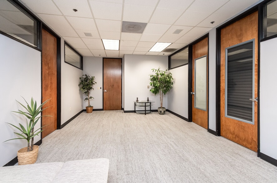More Photos Of 8203 Sierra College Blvd, Roseville Office For Sale