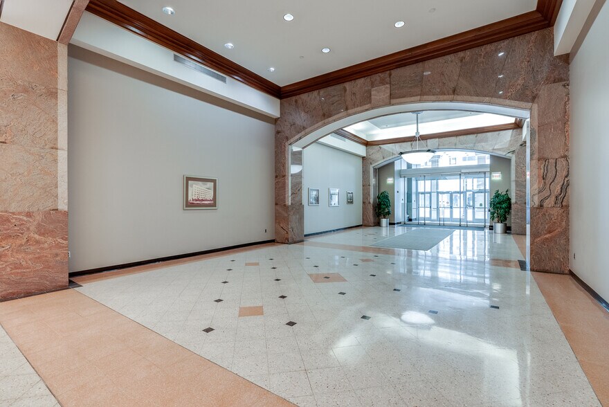 More Photos Of 222 S Main St, Akron Office For Lease