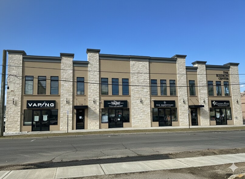 More Photos Of 120-130 1st St, Lakewood General Retail For Lease