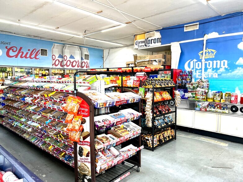 More Photos Of 25078 Highway 51, Crystal Springs Convenience Store For Sale