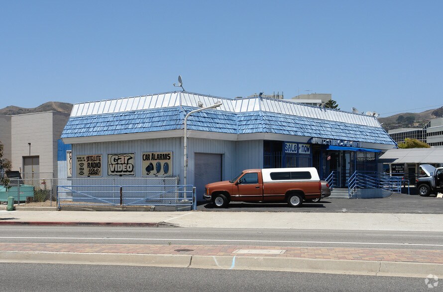 More Photos Of 2834 E Main St, Ventura General Retail For Sale