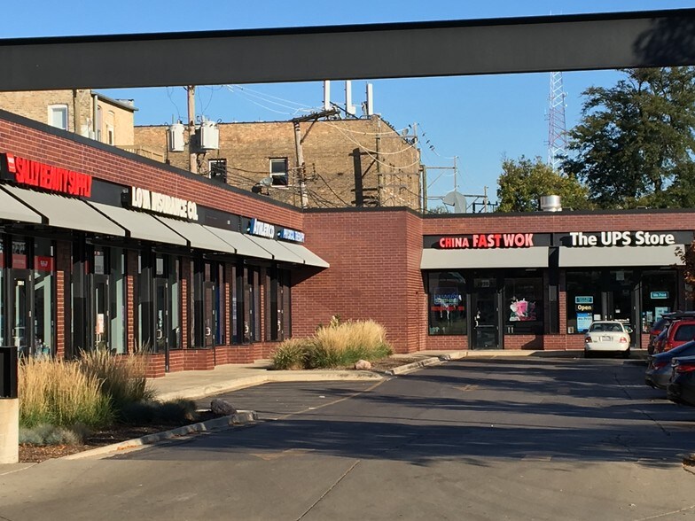 More Photos Of 2808-2820 W Armitage Ave, Chicago Unknown For Lease