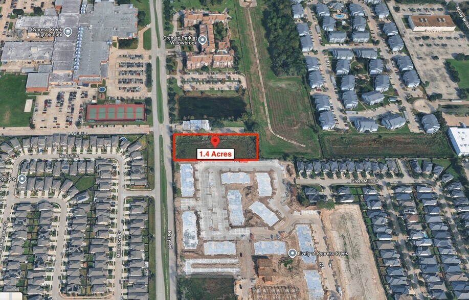 More Photos Of 13102 Perry rd, Houston Land For Lease