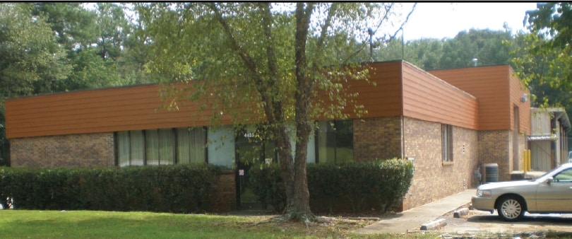 Primary Photo Of 4625 Stonegate Industrial Blvd, Stone Mountain Service For Lease