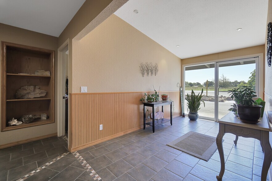 More Photos Of 2689 State Highway 20, Marysville Industrial For Sale