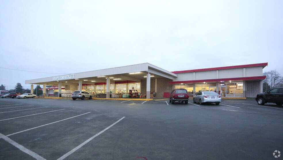 More Photos Of 217 N Boone St, Aberdeen Supermarket For Lease