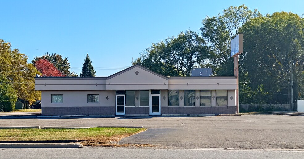 Primary Photo Of 24758 Southfield Rd, Southfield Restaurant For Sale