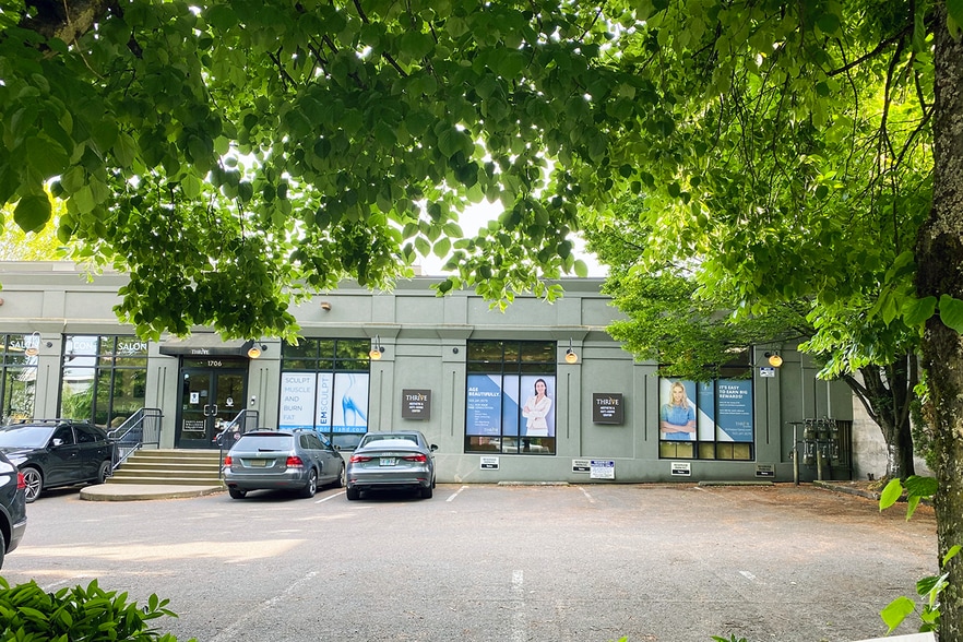 More Photos Of 407 NW 17th Ave, Portland Office For Lease