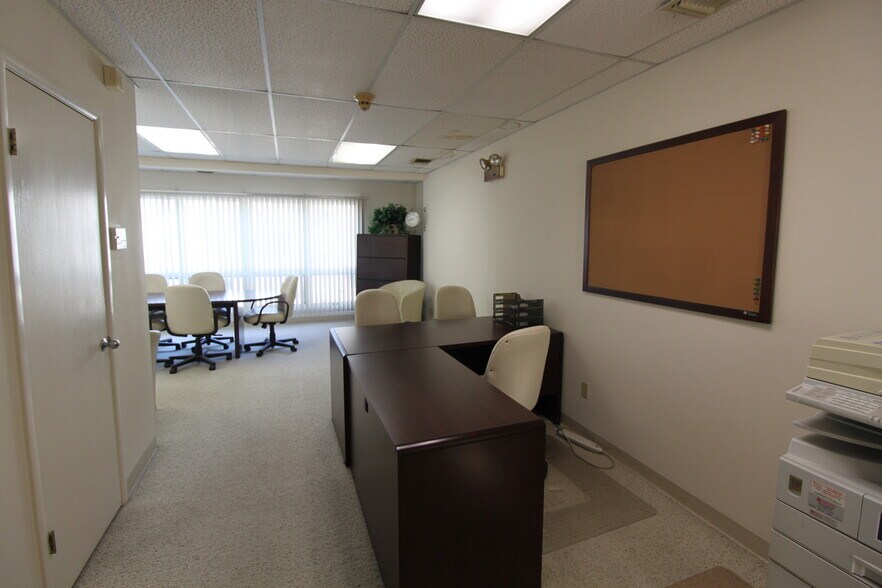 More Photos Of 1578 Route 130, North Brunswick Office For Lease