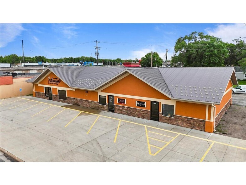 More Photos Of 32 32nd Ave S, Saint Cloud Office For Lease