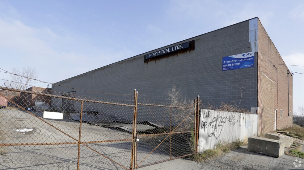 Primary Photo Of 499 Av Laurendeau, Montréal-Est Warehouse For Lease