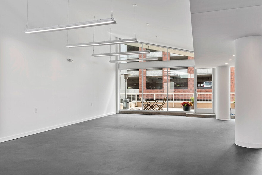 More Photos Of 211 Rigsbee Ave, Durham Office For Lease