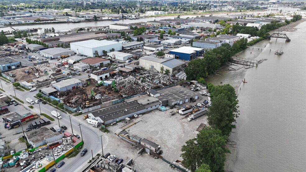 More Photos Of 11951 Mitchell Rd, Richmond Warehouse For Lease