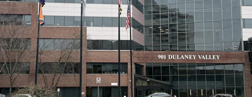More Photos Of 901 Dulaney Valley Rd, Towson Medical For Lease