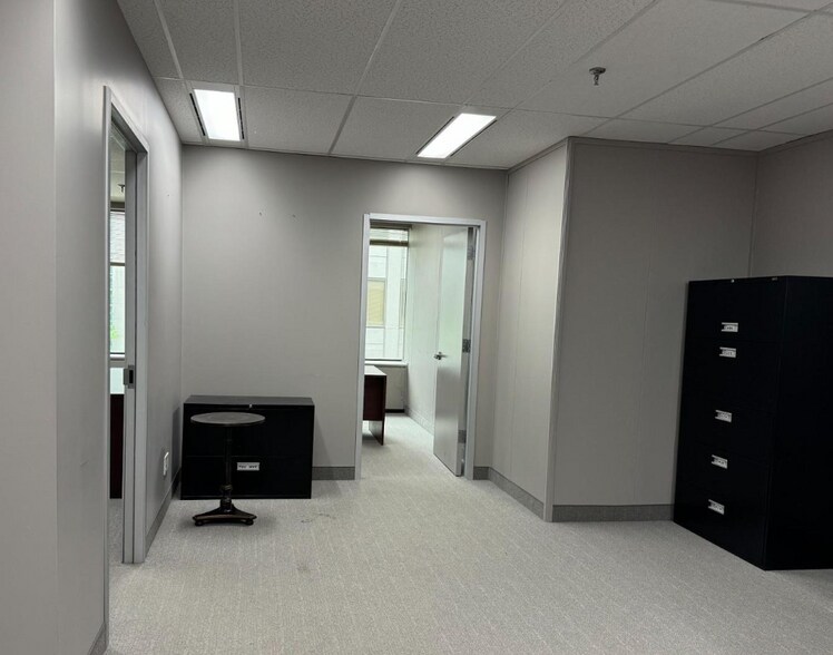 More Photos Of 45 Sheppard Ave E, Toronto Unknown For Lease