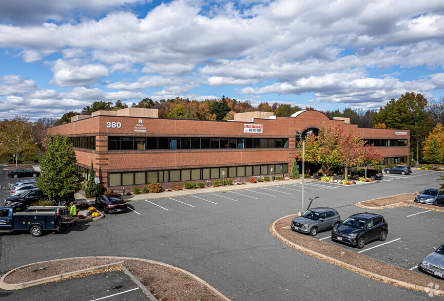 Primary Photo Of 380 Russell St, Hadley Medical For Lease