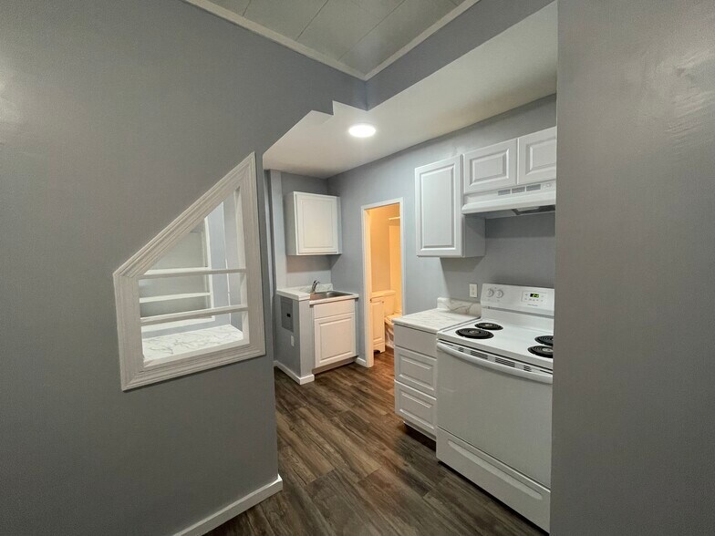 More Photos Of 66 Orange St, Manchester Apartments For Sale