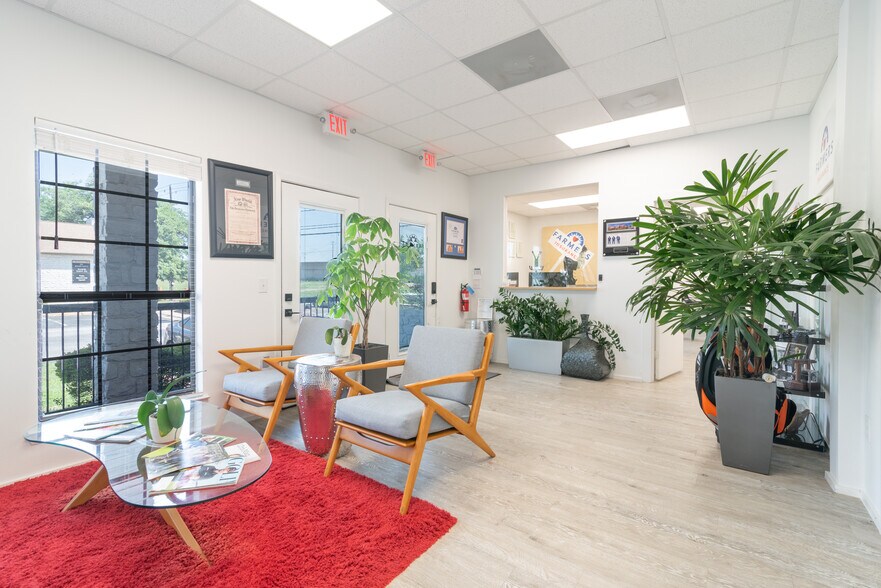More Photos Of 13740 Research Blvd, Austin Office For Sale