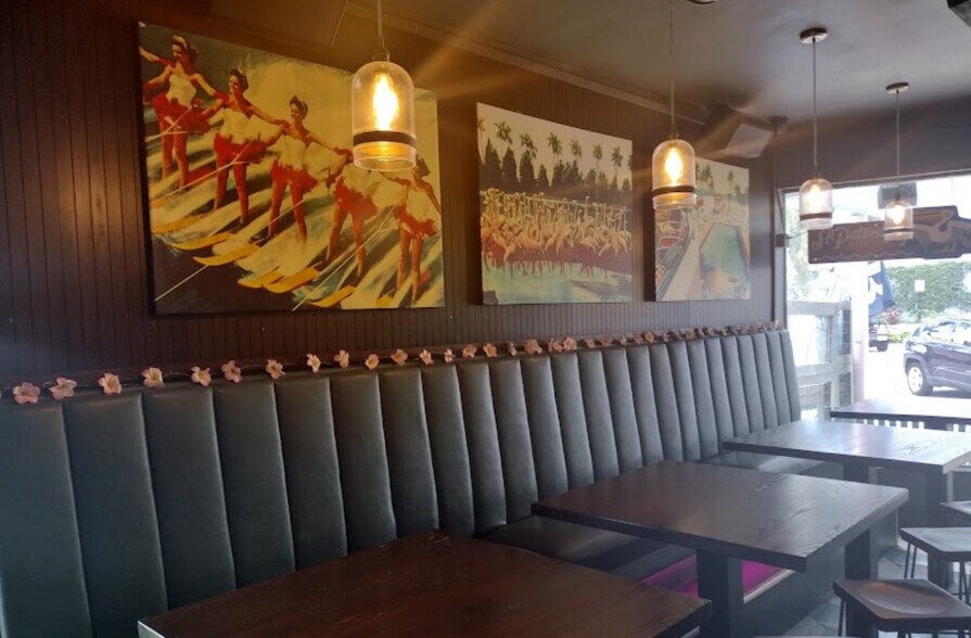 More Photos Of 937 Central Ave, Saint Petersburg Restaurant For Sale